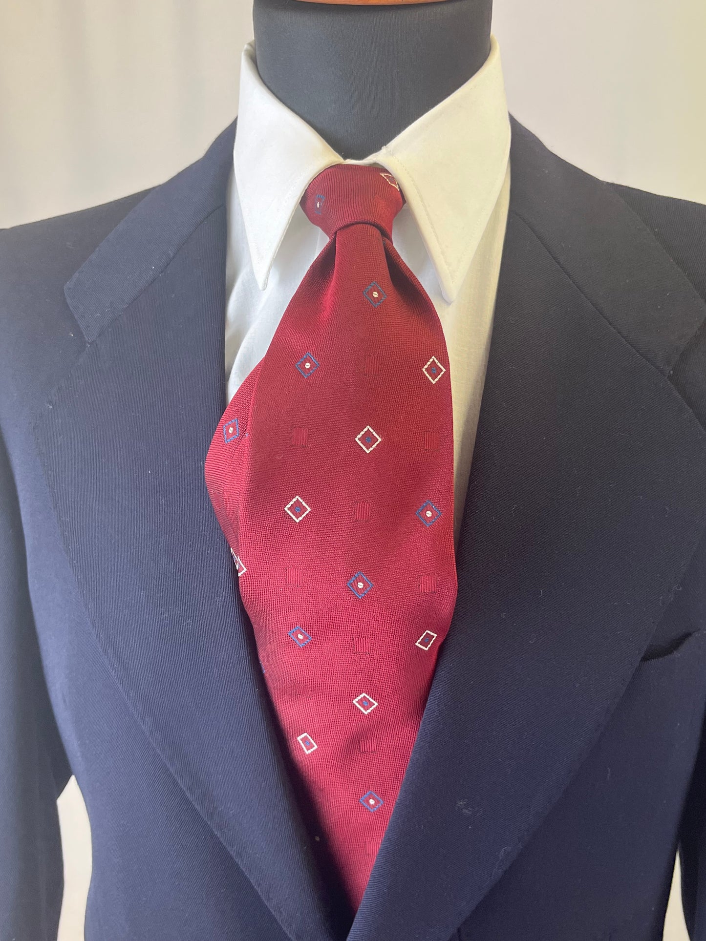 Cravatta anni ‘90 borgogna