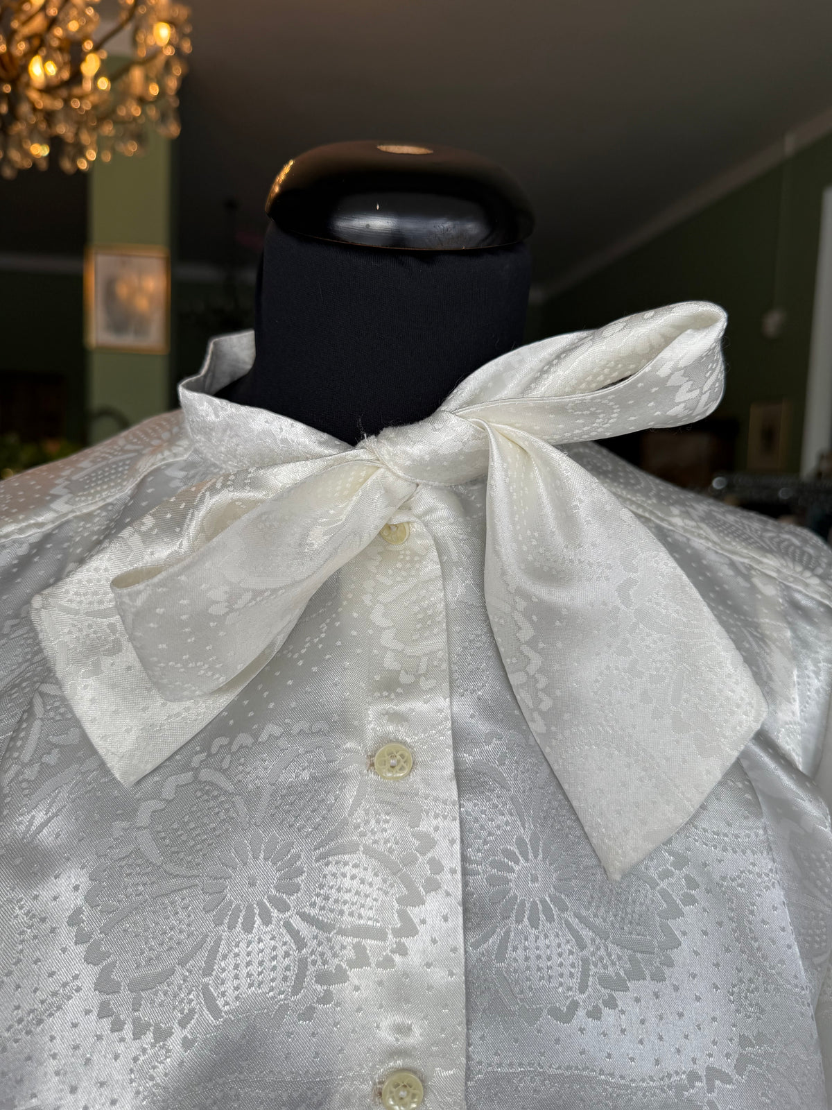 Camicia bianca con fiocco - TG. 42/44