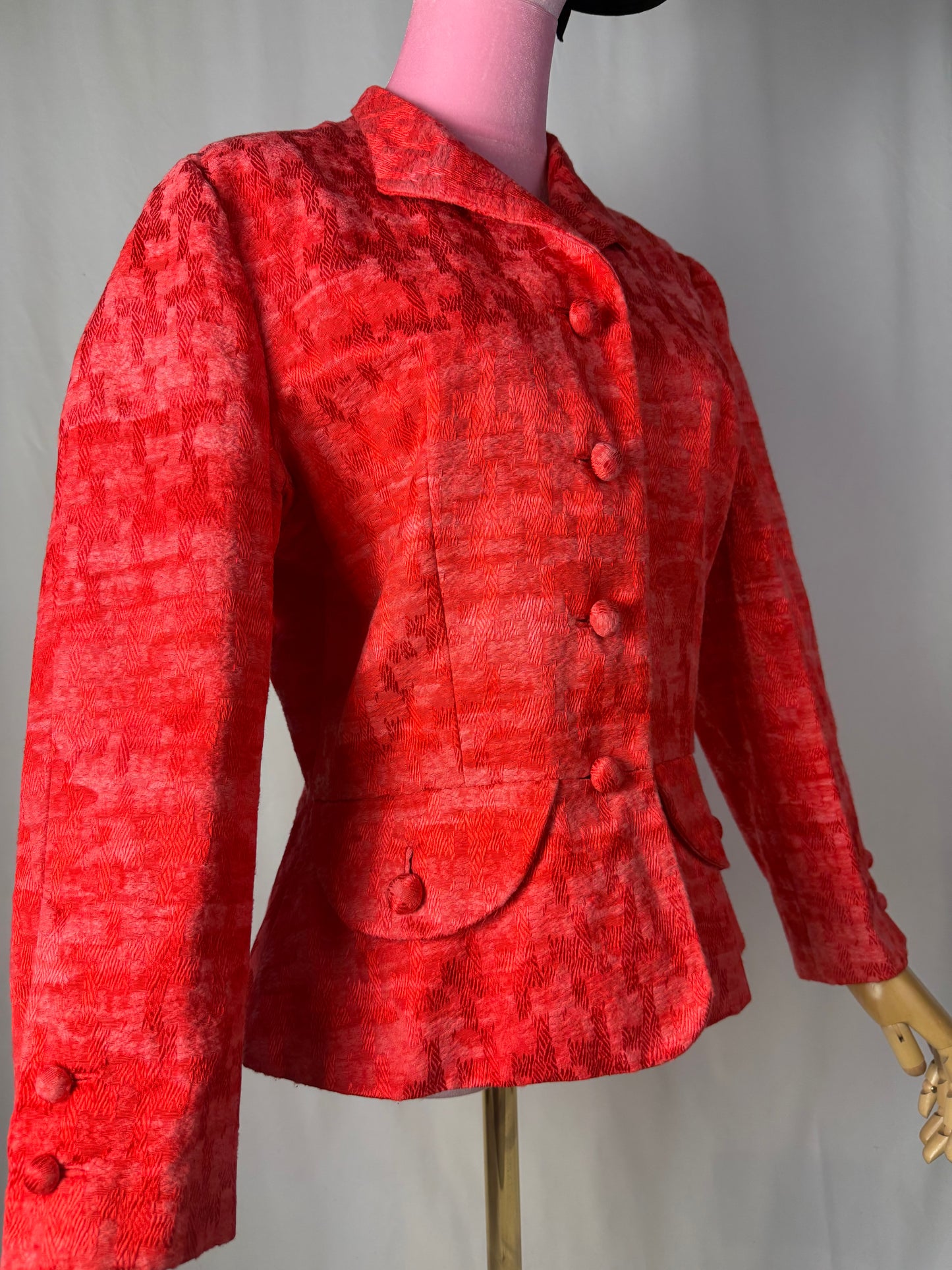 Giacca anni ‘60 color corallo in cotone operato – TG. 44