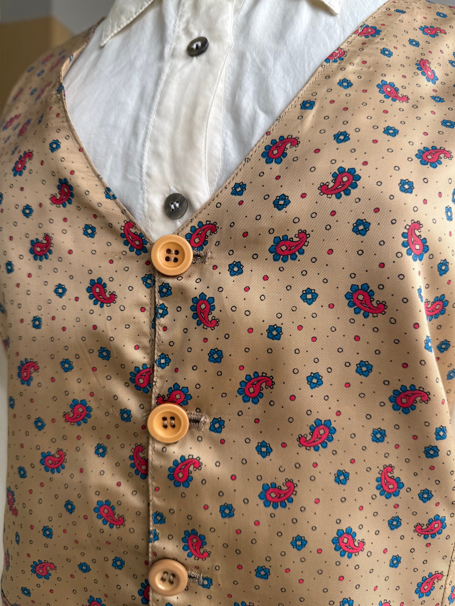 Gilet color sabbia con paisley - TG. 44