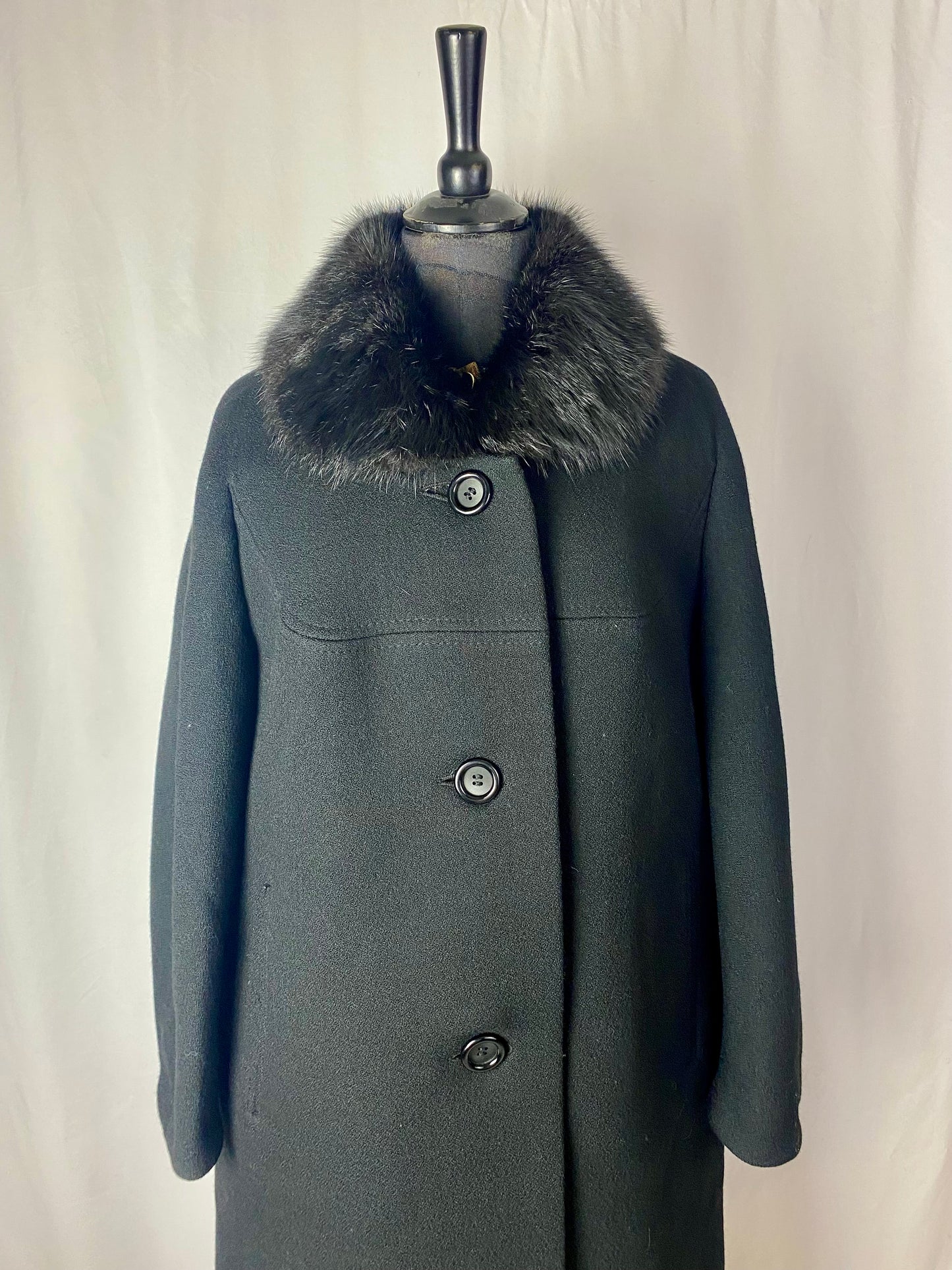 Cappotto anni ‘60 nero - TG. 44/46 circa