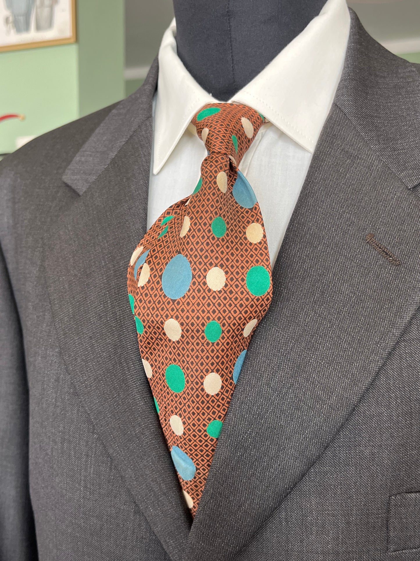 Cravatta swing anni ‘70 a pois