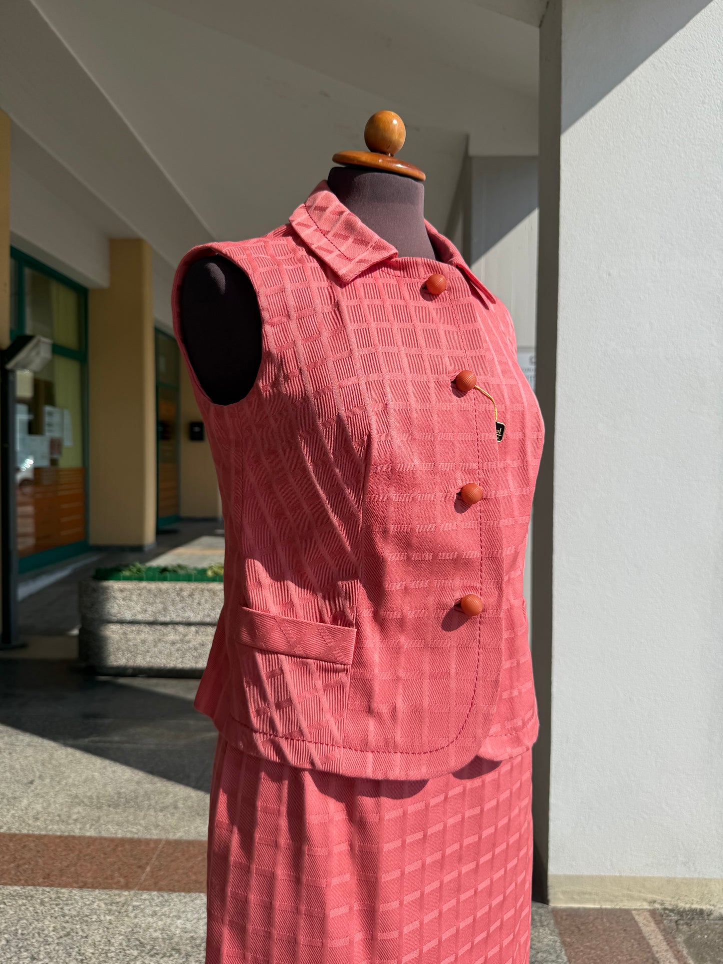 Completo anni ‘60 rosa corallo - TG. 38