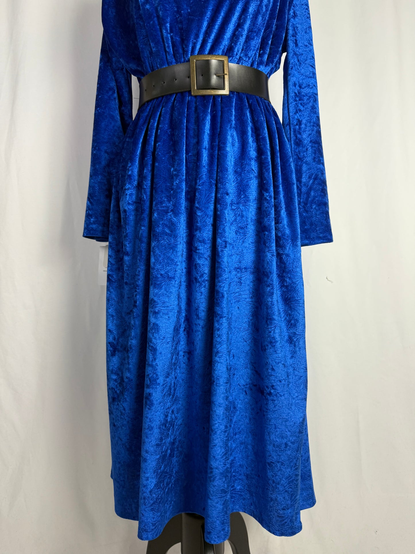 Abito anni ‘80 in ciniglia blu cangiante - TG. 48/50