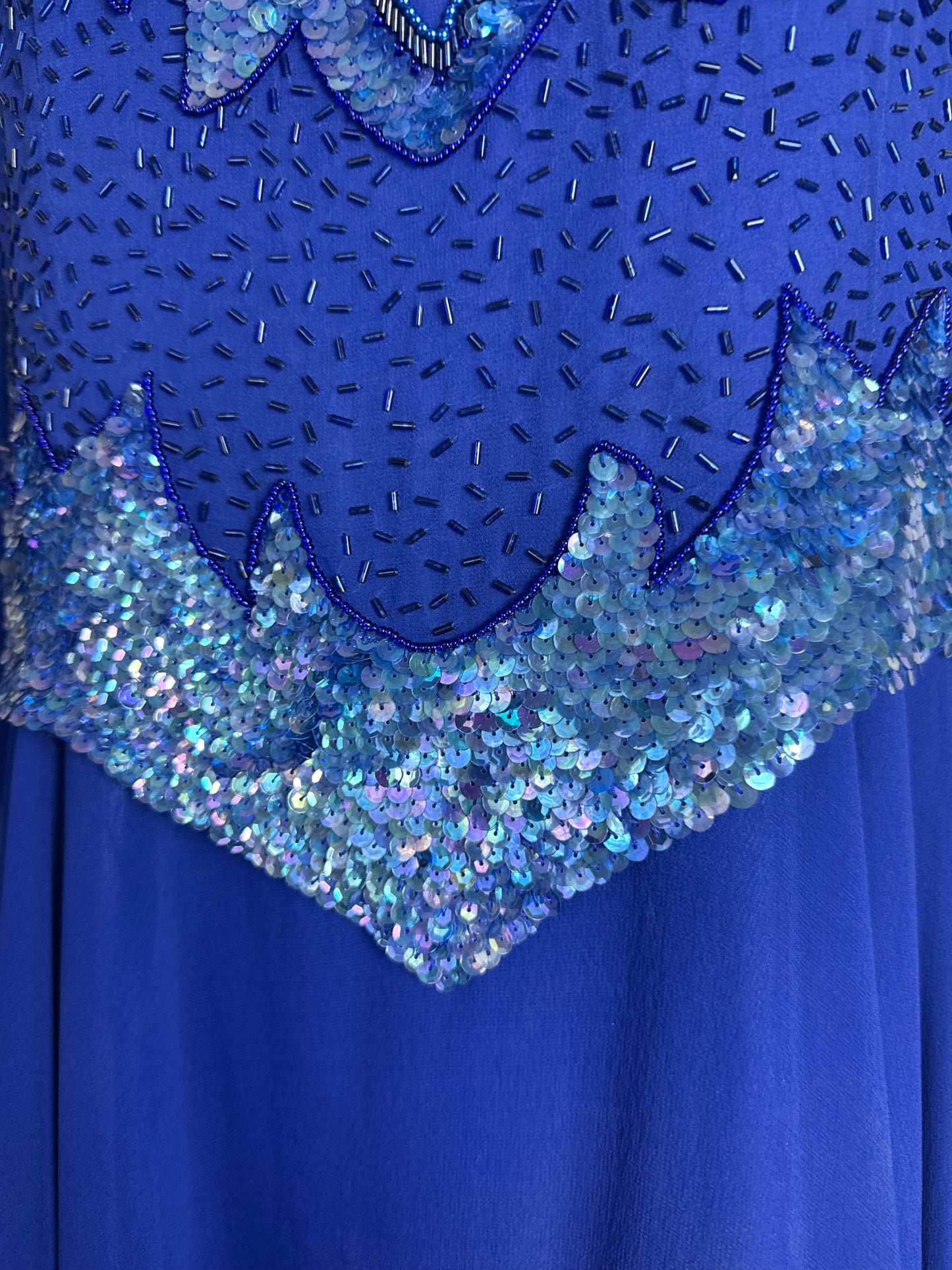 Abito anni ‘80 in seta blu Royal con ricami - TG. 44