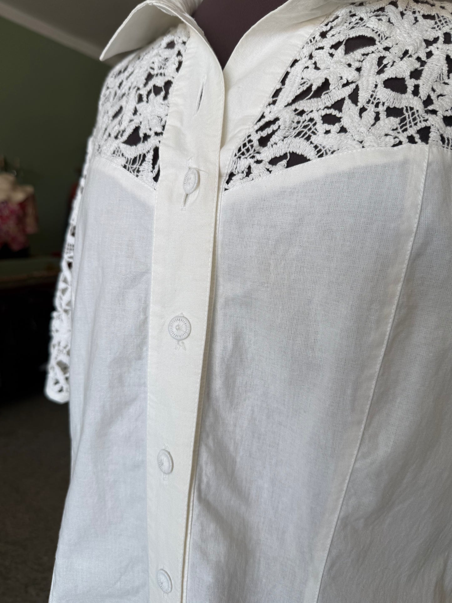 Camicia con inserti macramè- TG. 44