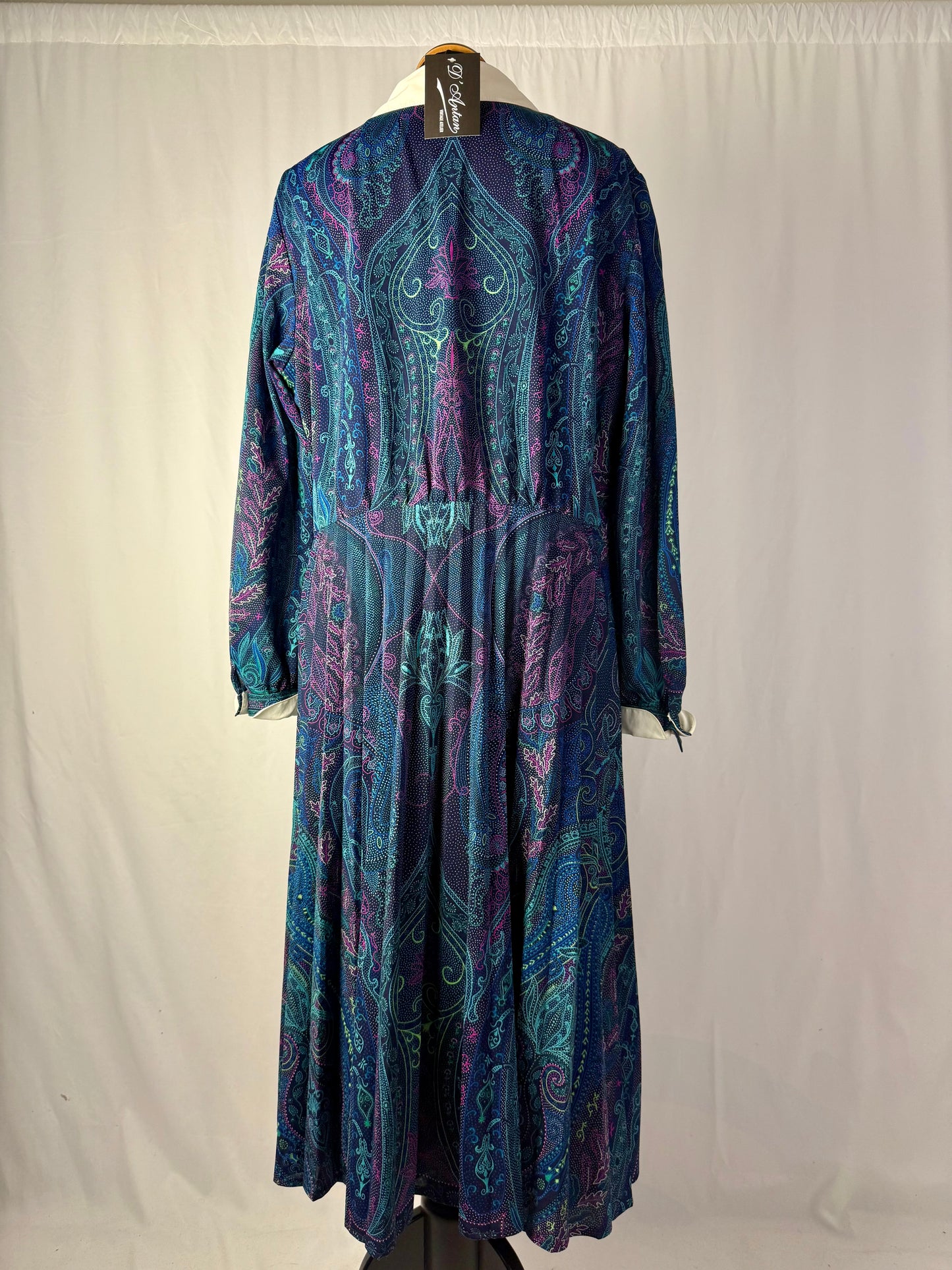 Abito anni ‘70 in paisley blu con colletto bianco - TG. 44/46