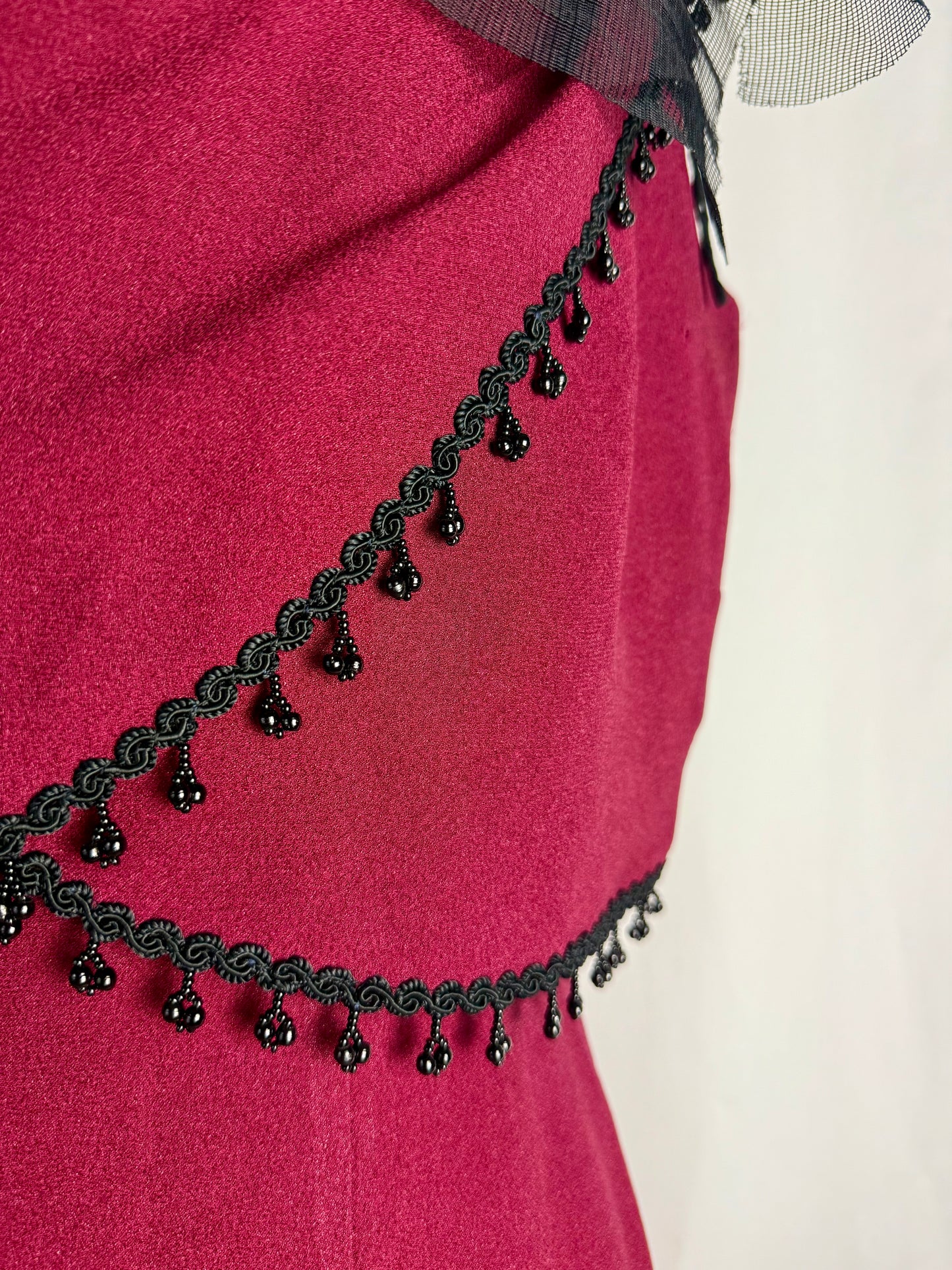 Abito anni ‘60 con passamaneria con perline nere - TG. 42