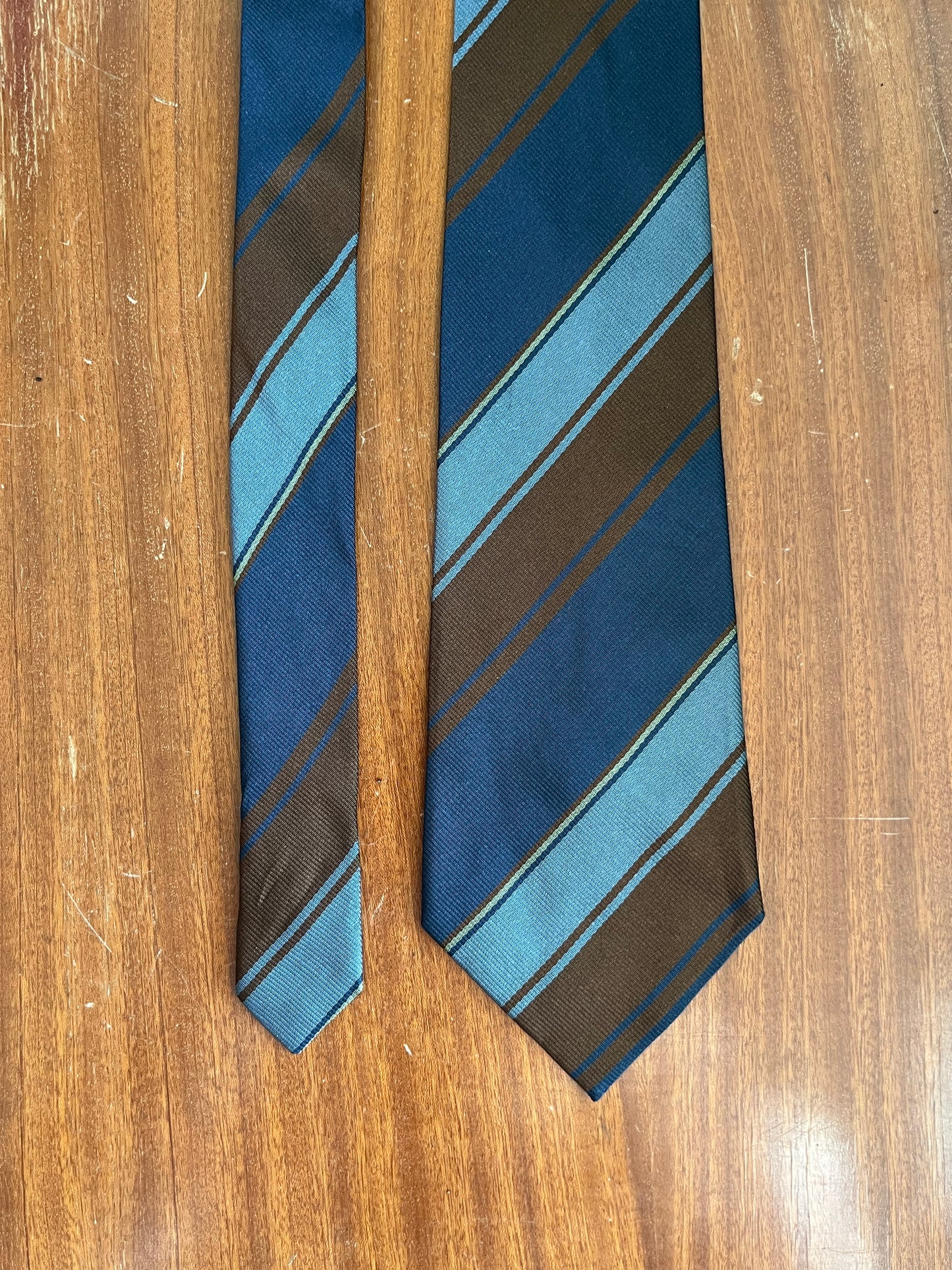 Cravatta anni ‘80 regimental