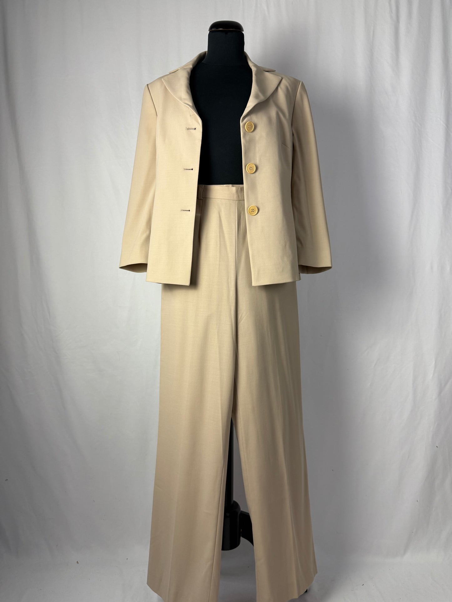 Tailleur classico color biscotto - TG. 40