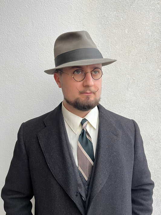 Cappello anni ‘60 grigio