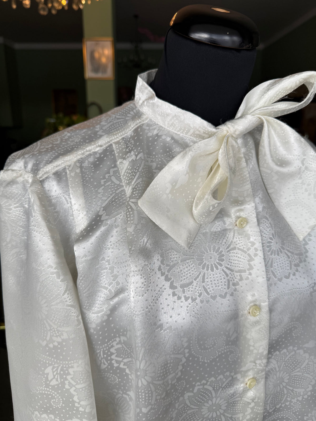 Camicia bianca con fiocco - TG. 42/44