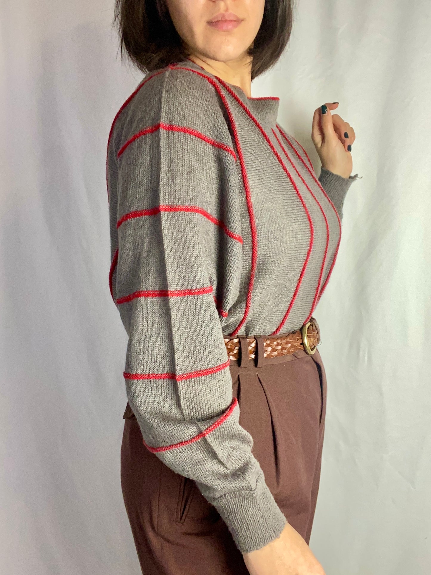 Maglione grigio a righe rosse - TG. 40 - 44