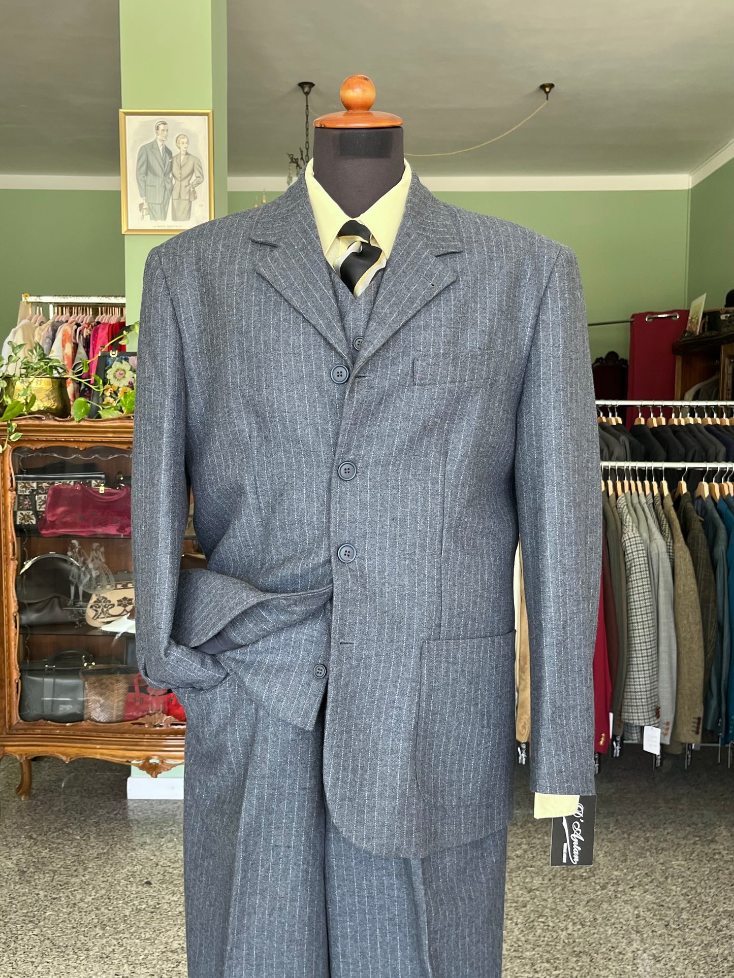 Completo tre pezzi anni ‘90 tg. 50-52 corta