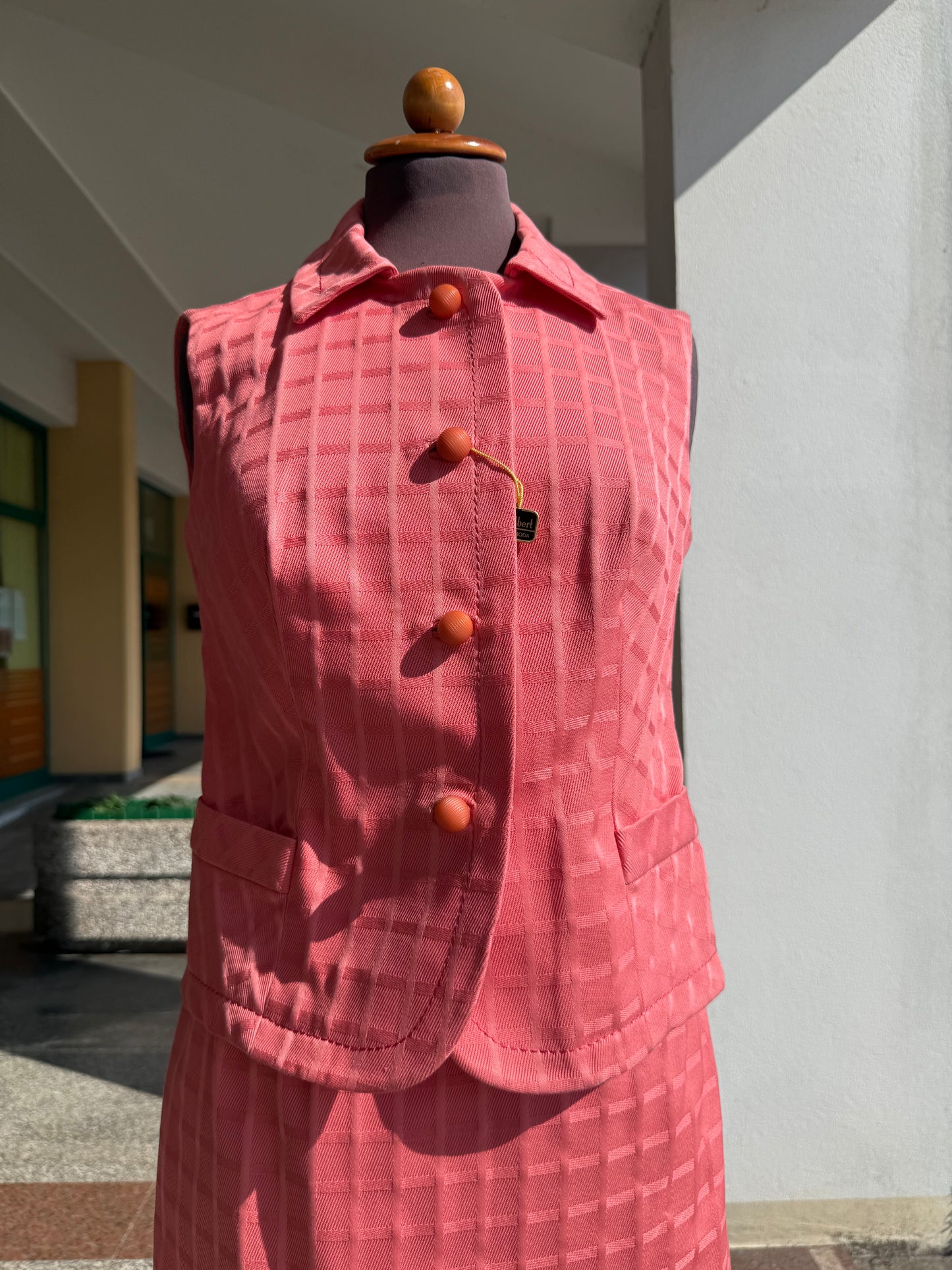 Completo anni ‘60 rosa corallo - TG. 38