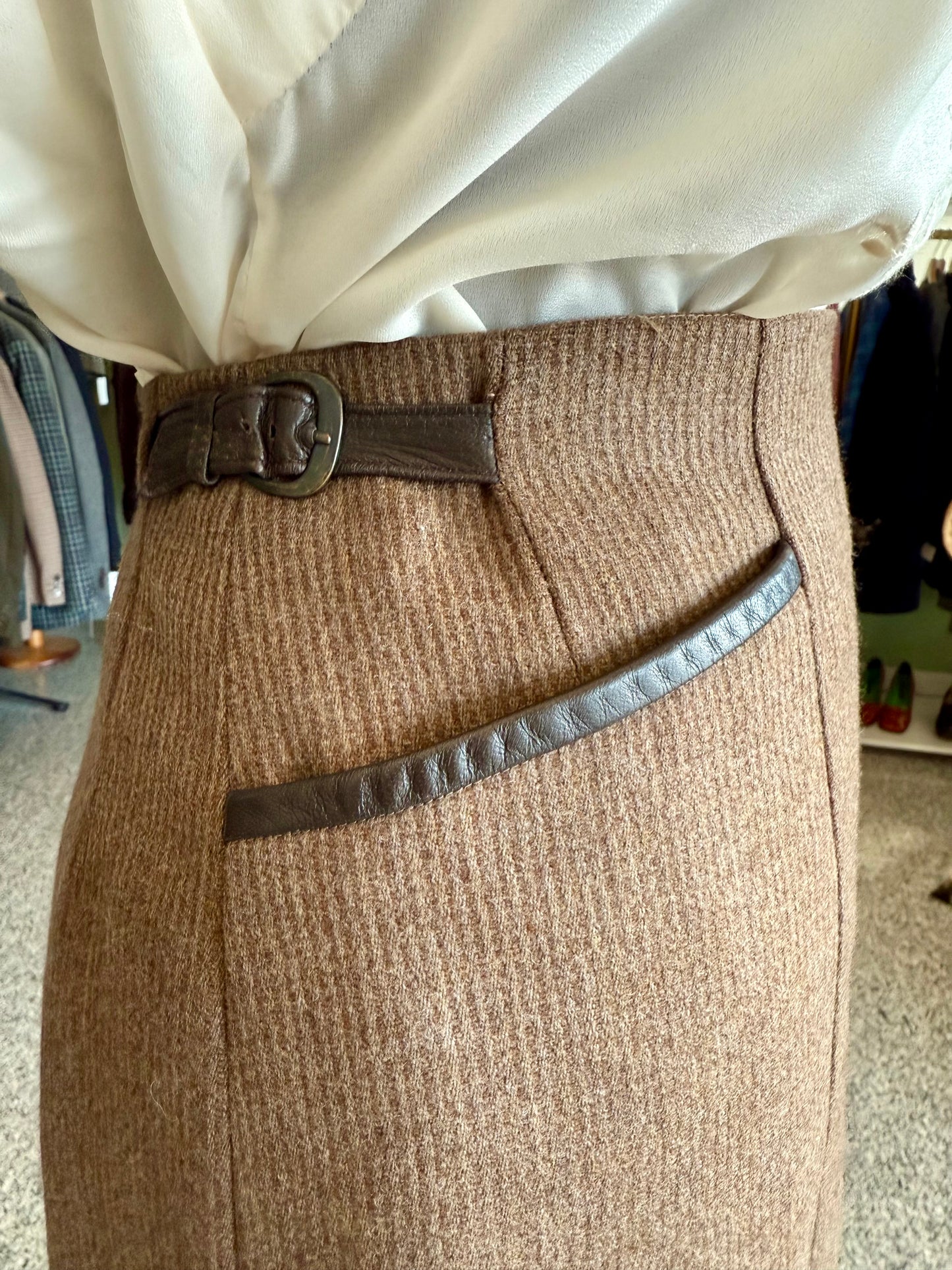 Gonna sartoriale in lana con fibbie in pelle - TG. 40