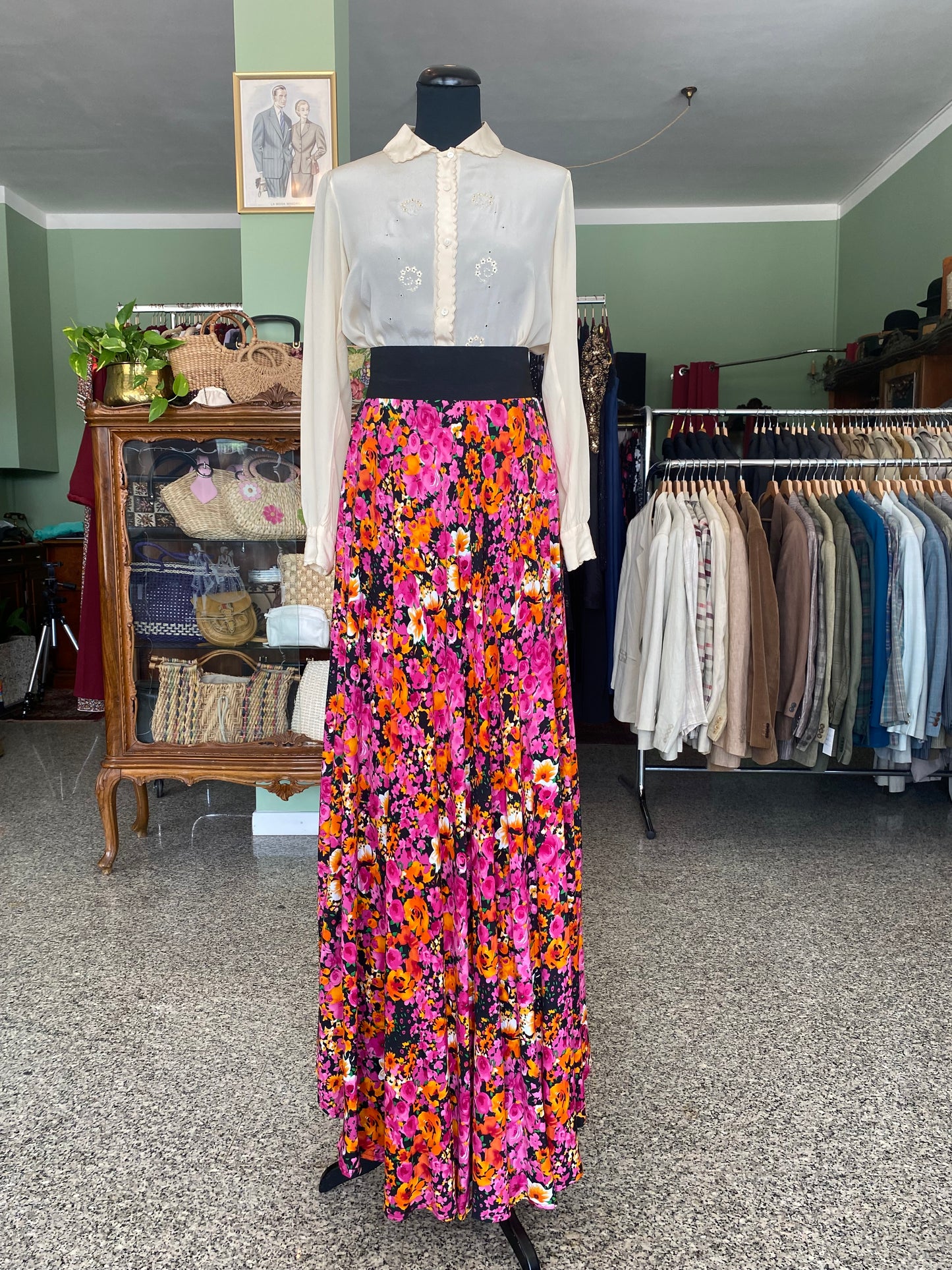Maxi gonna anni ‘70 tripudio di fiori - TG. 38/40