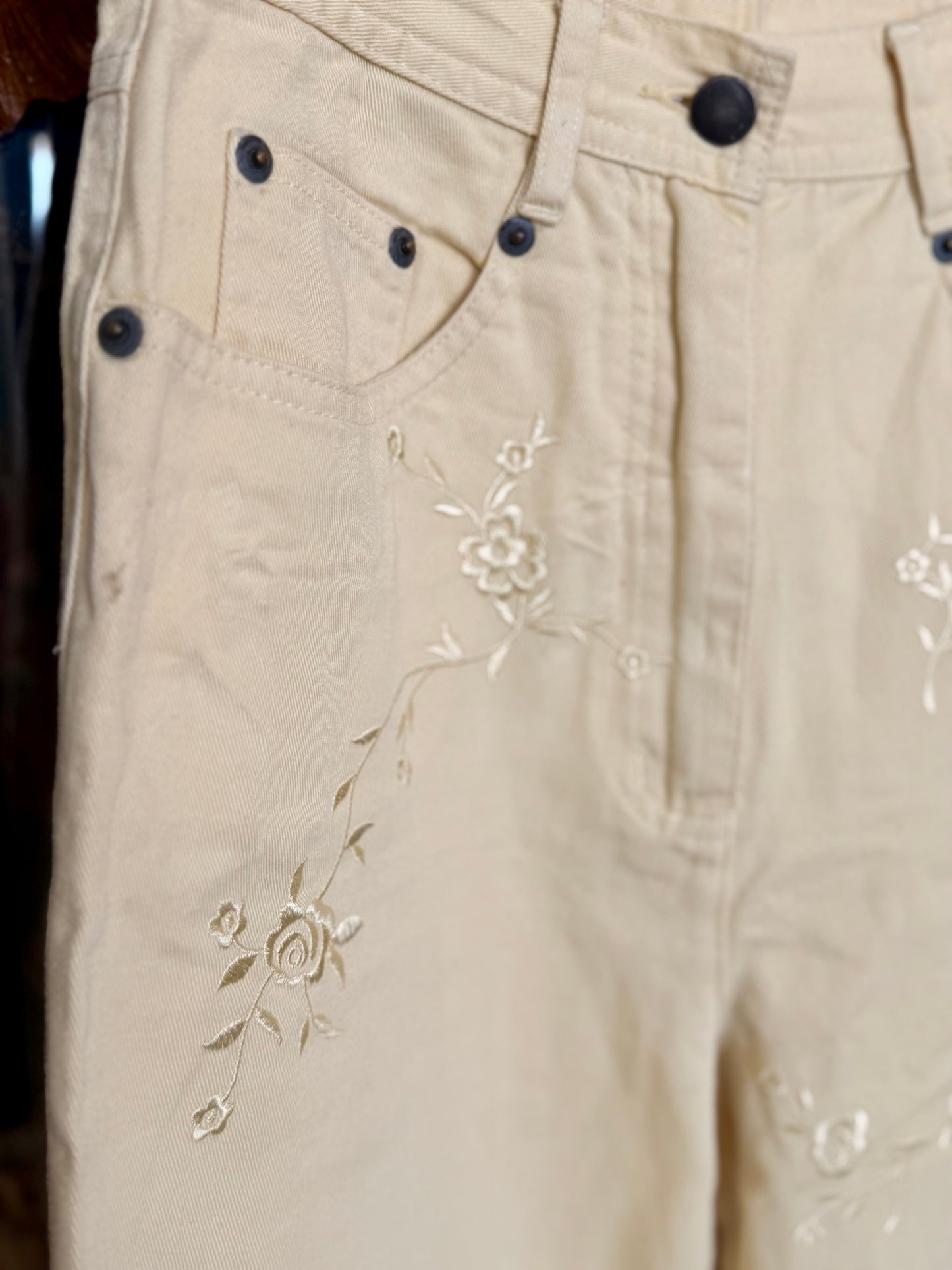 Pantaloni con ricami - TG. 38