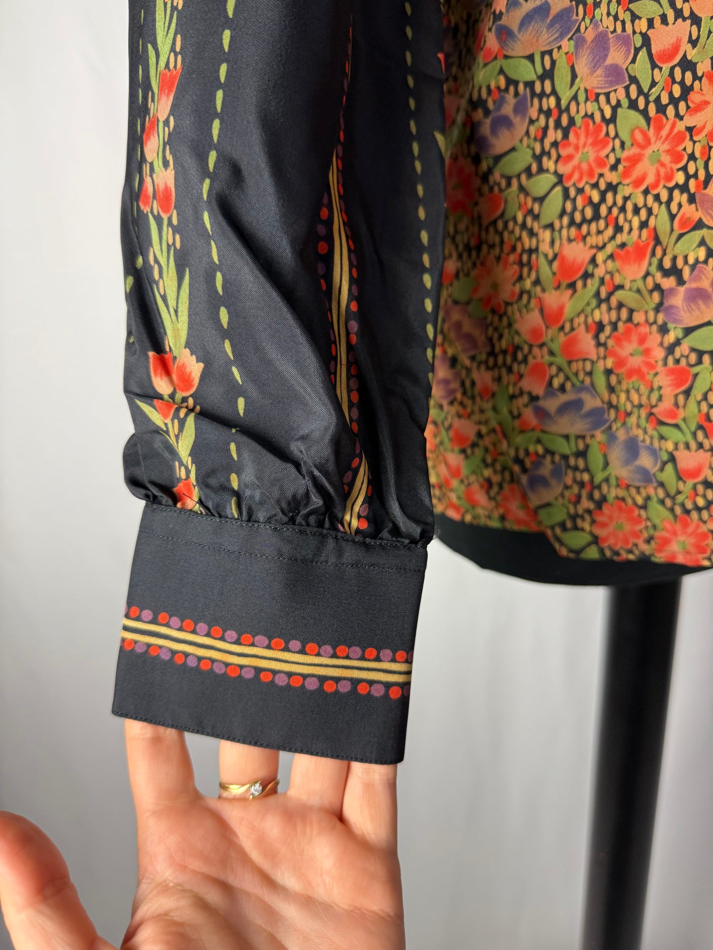 Camicia anni ‘70 con fiori - TG. 44