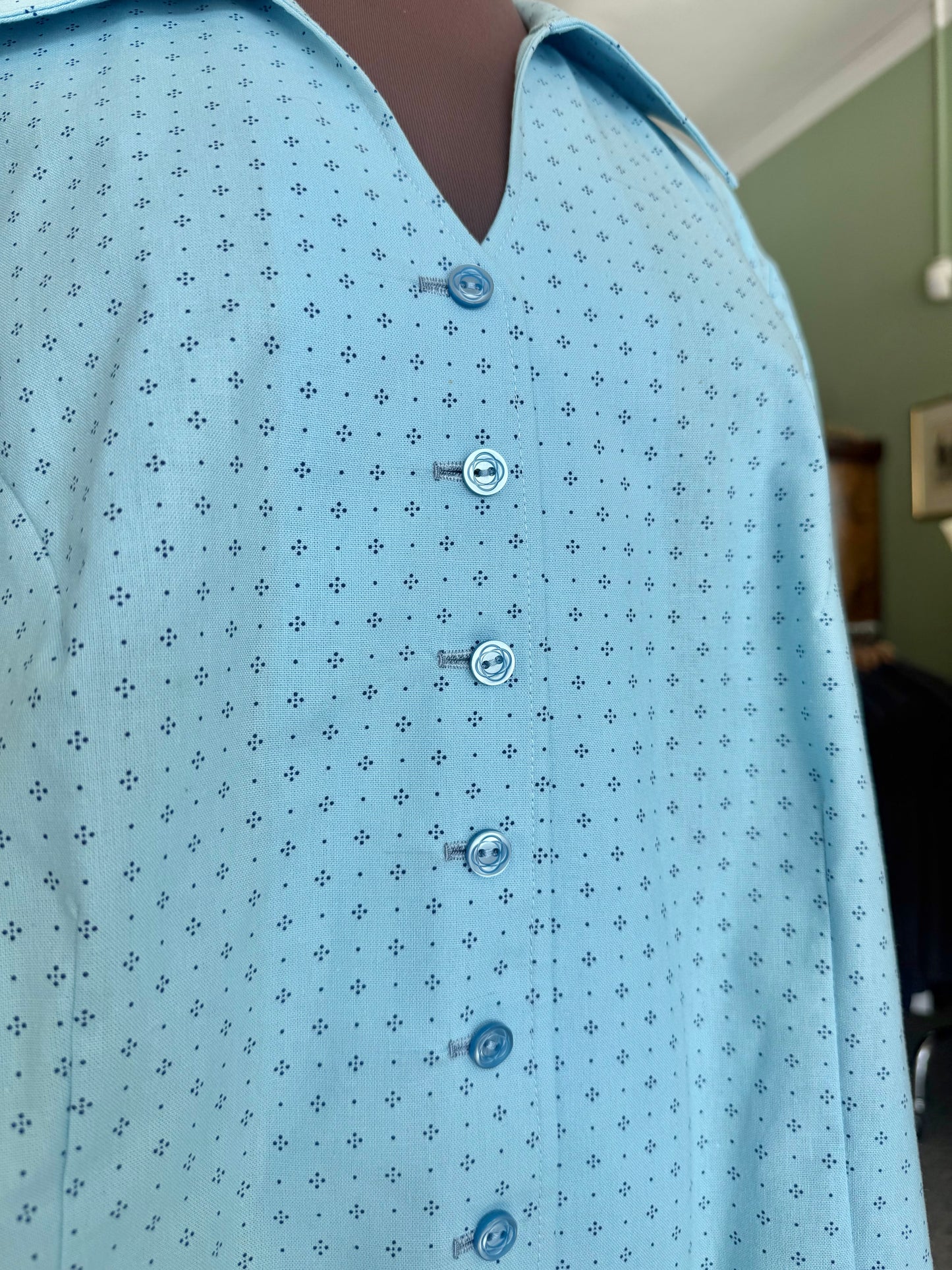 Camicia azzurra anni ‘70 - TG. 46/48
