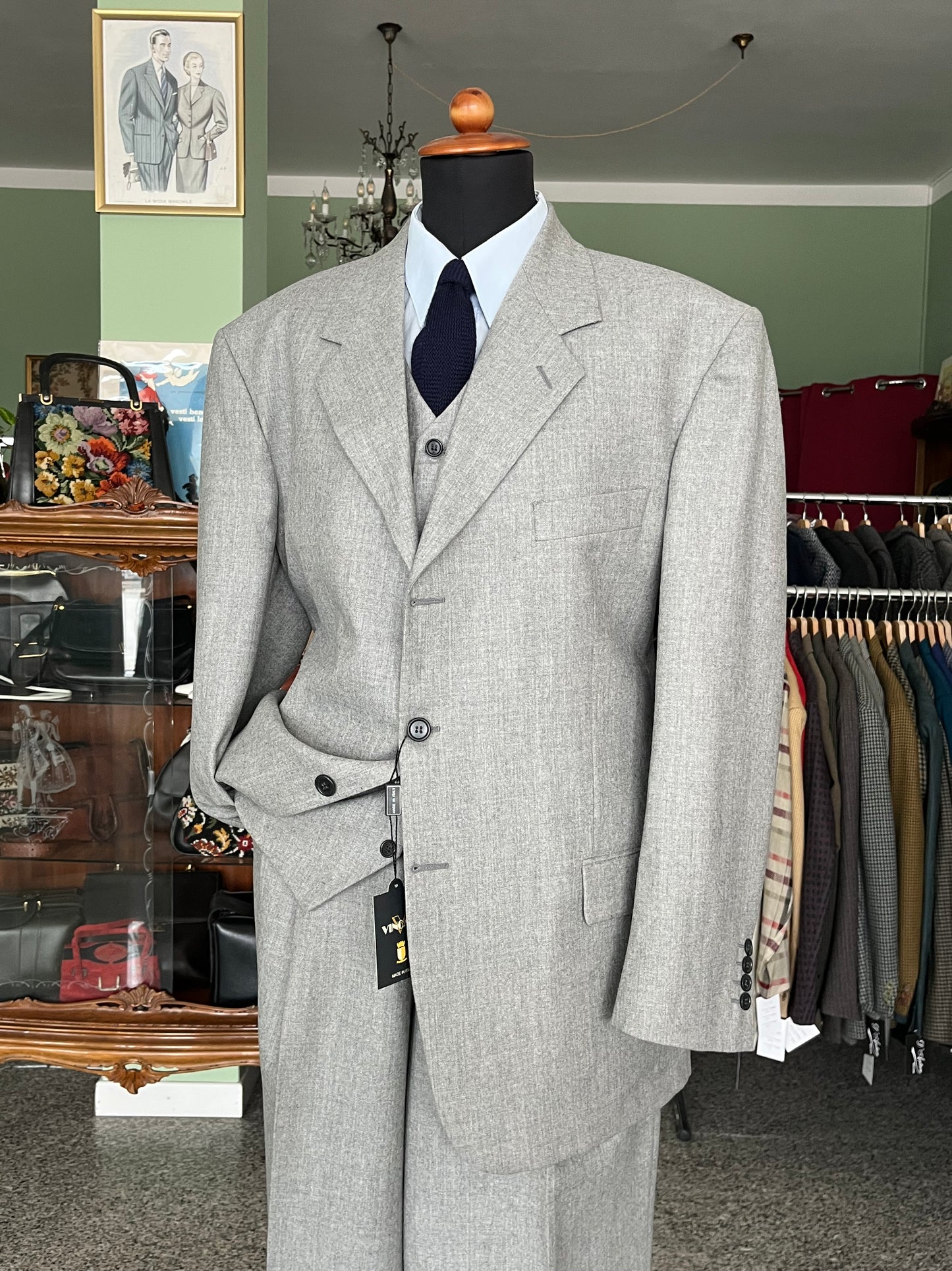Completo tre pezzi anni ‘90 NOS tg. 48 drop 8