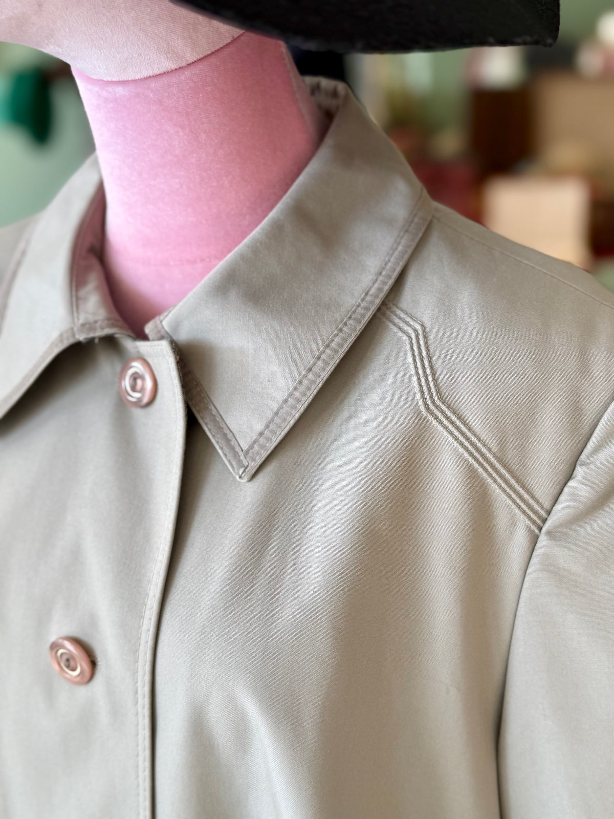 Trench anni ‘70 avorio - TG.