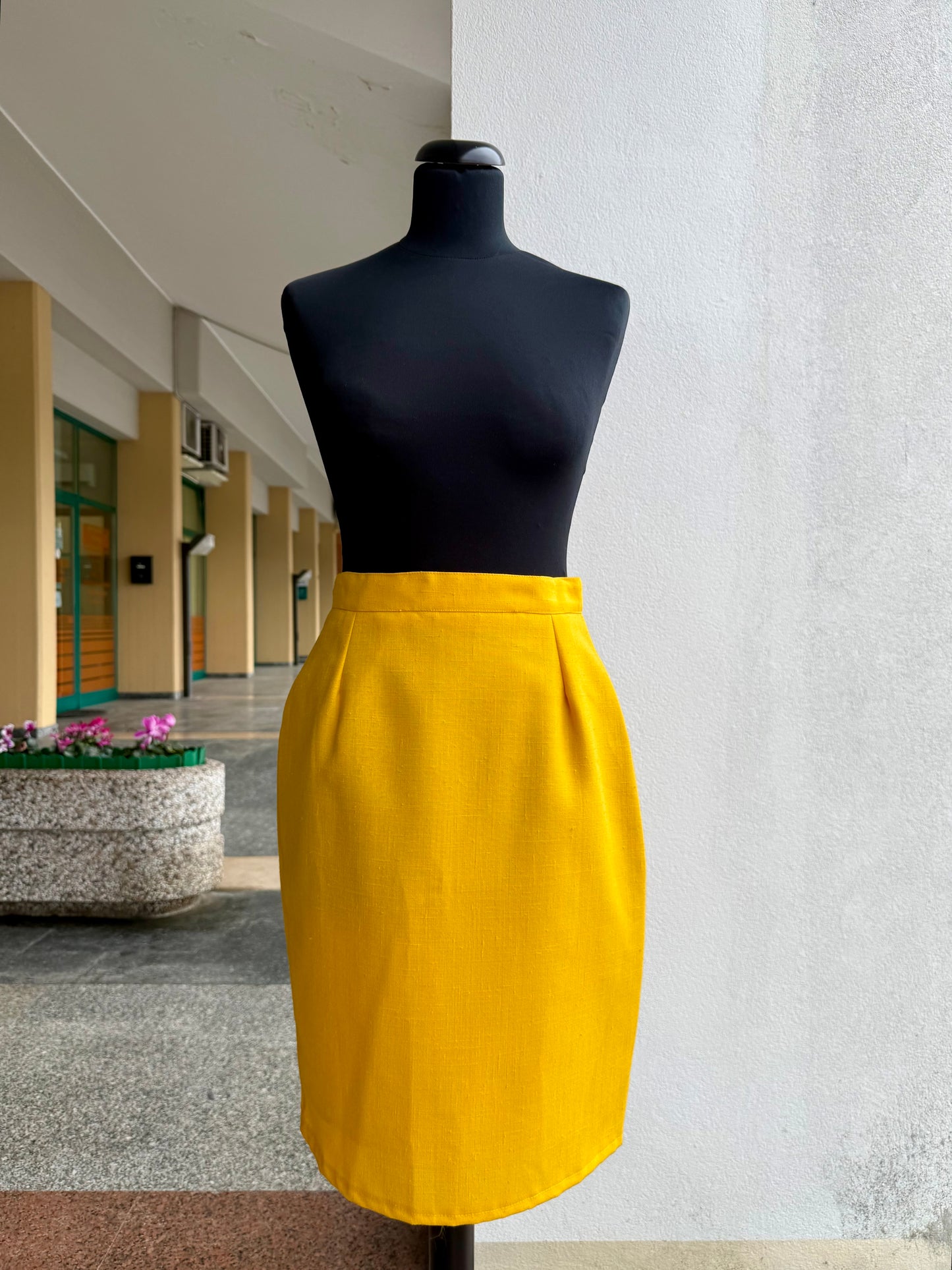 Tailleur anni ‘80 giallo sole - TG. 40