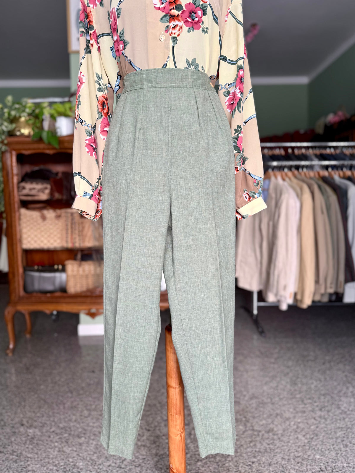 Pantaloni verde salva - TG. 40