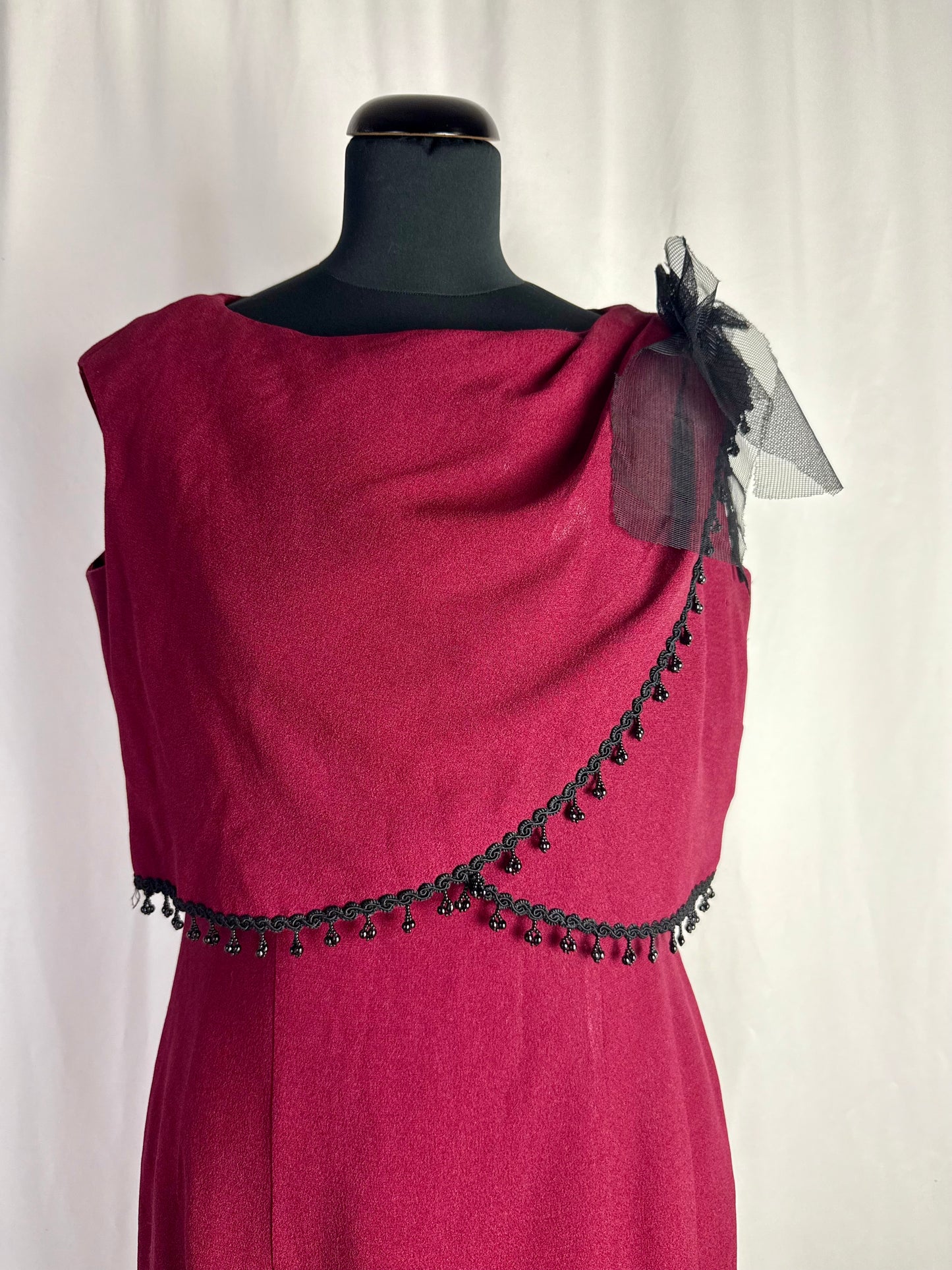 Abito anni ‘60 con passamaneria con perline nere - TG. 42