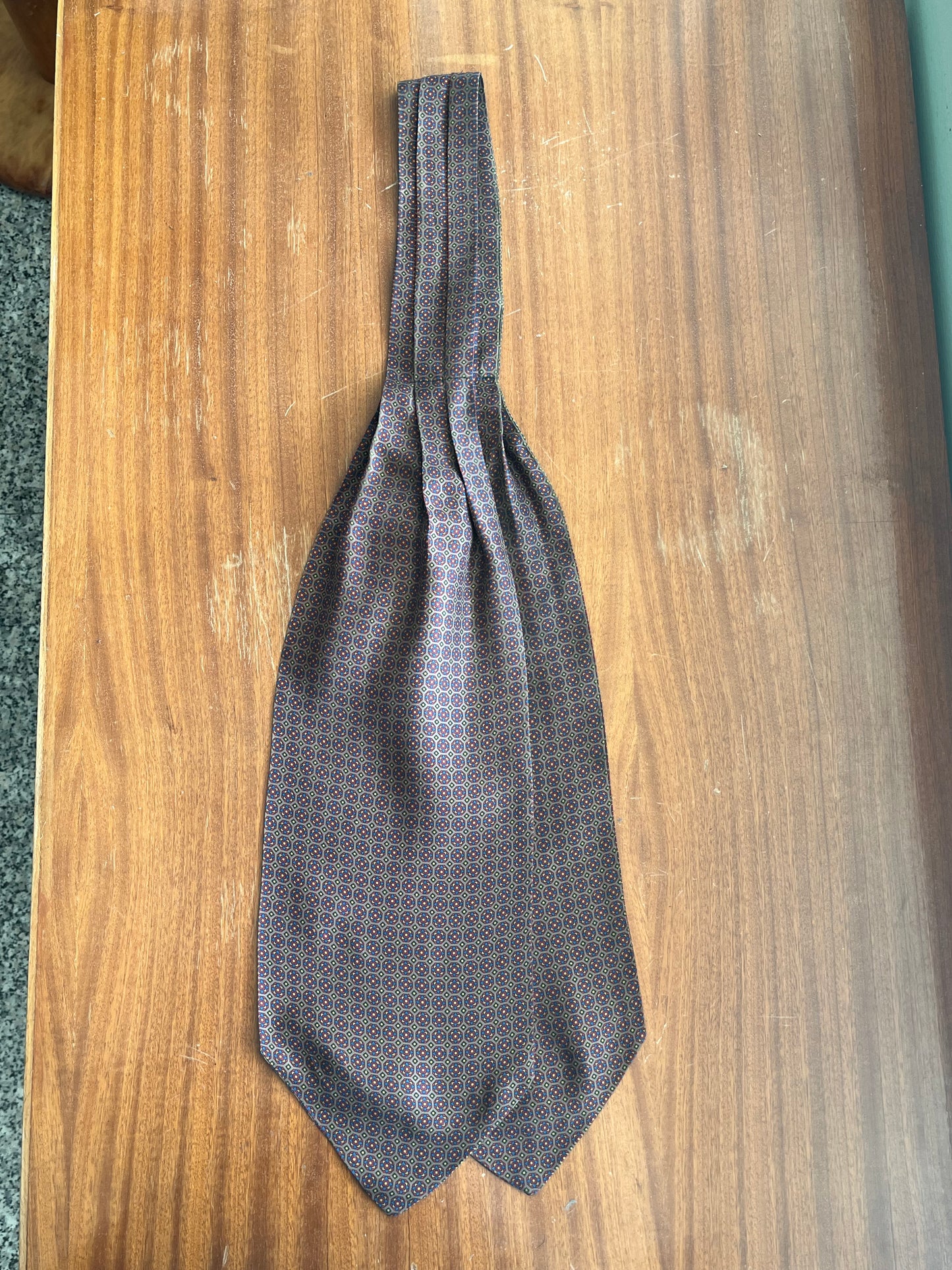 Ascot seta micro-fantasia