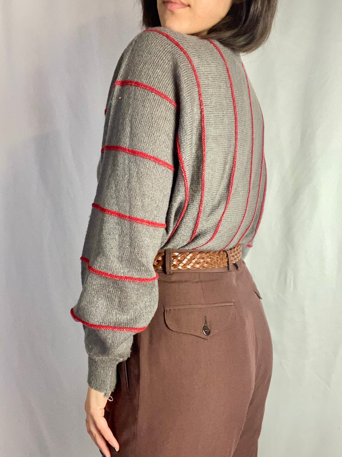 Maglione grigio a righe rosse - TG. 40 - 44
