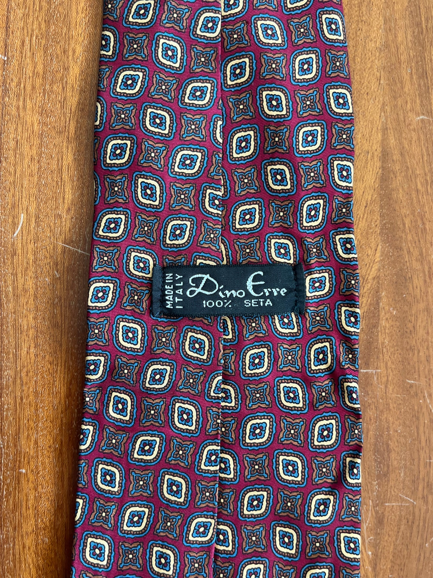 Cravatta anni ‘80 geometrica