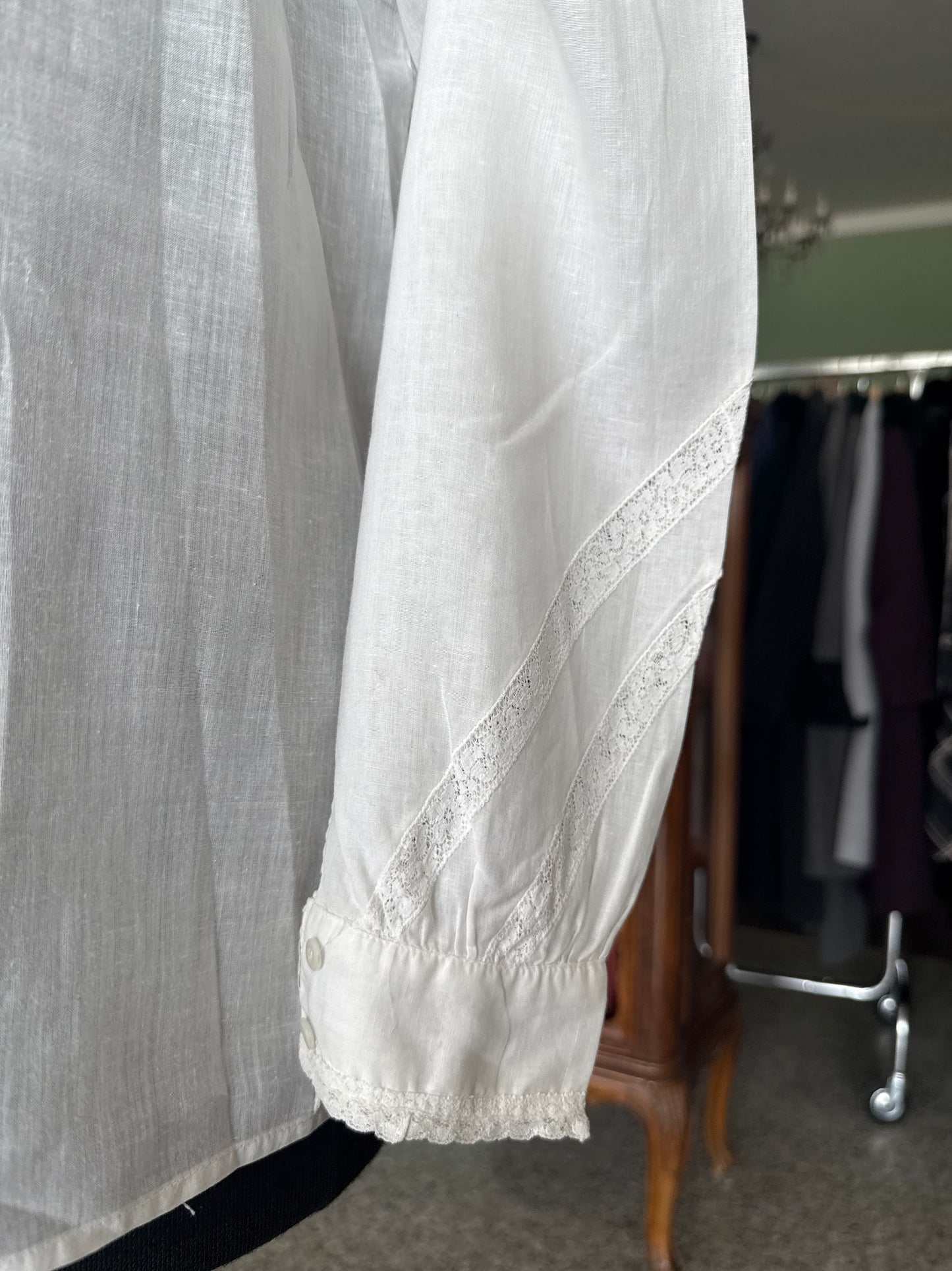 Camicia anni ‘40/‘50 in mussola di cotone e pizzo - TG. 40/42