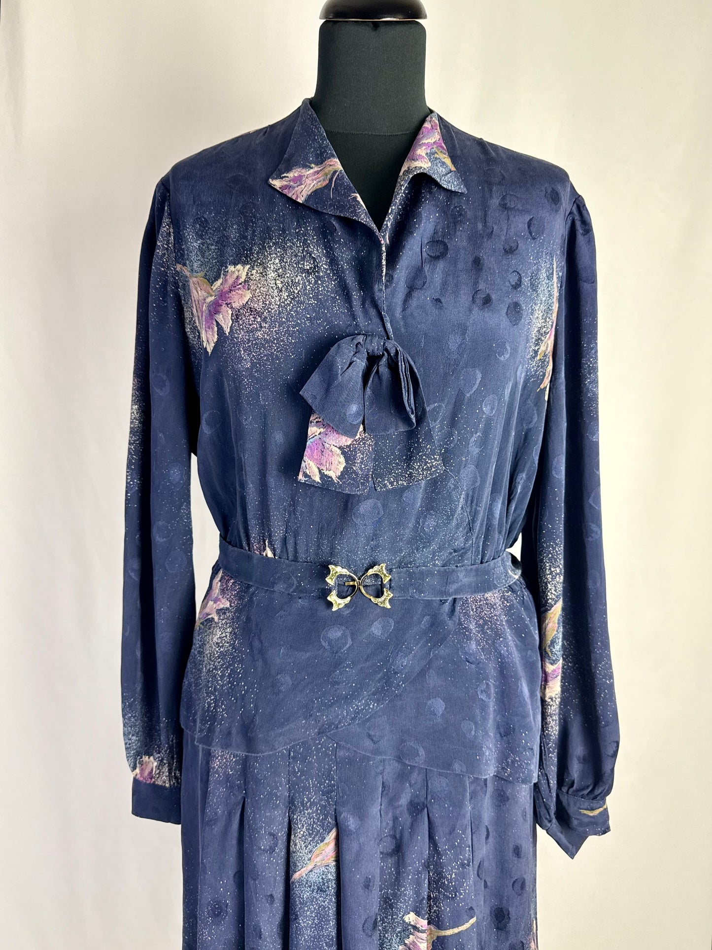 Abito blu in seta con fiori lilla - TG. 46/48