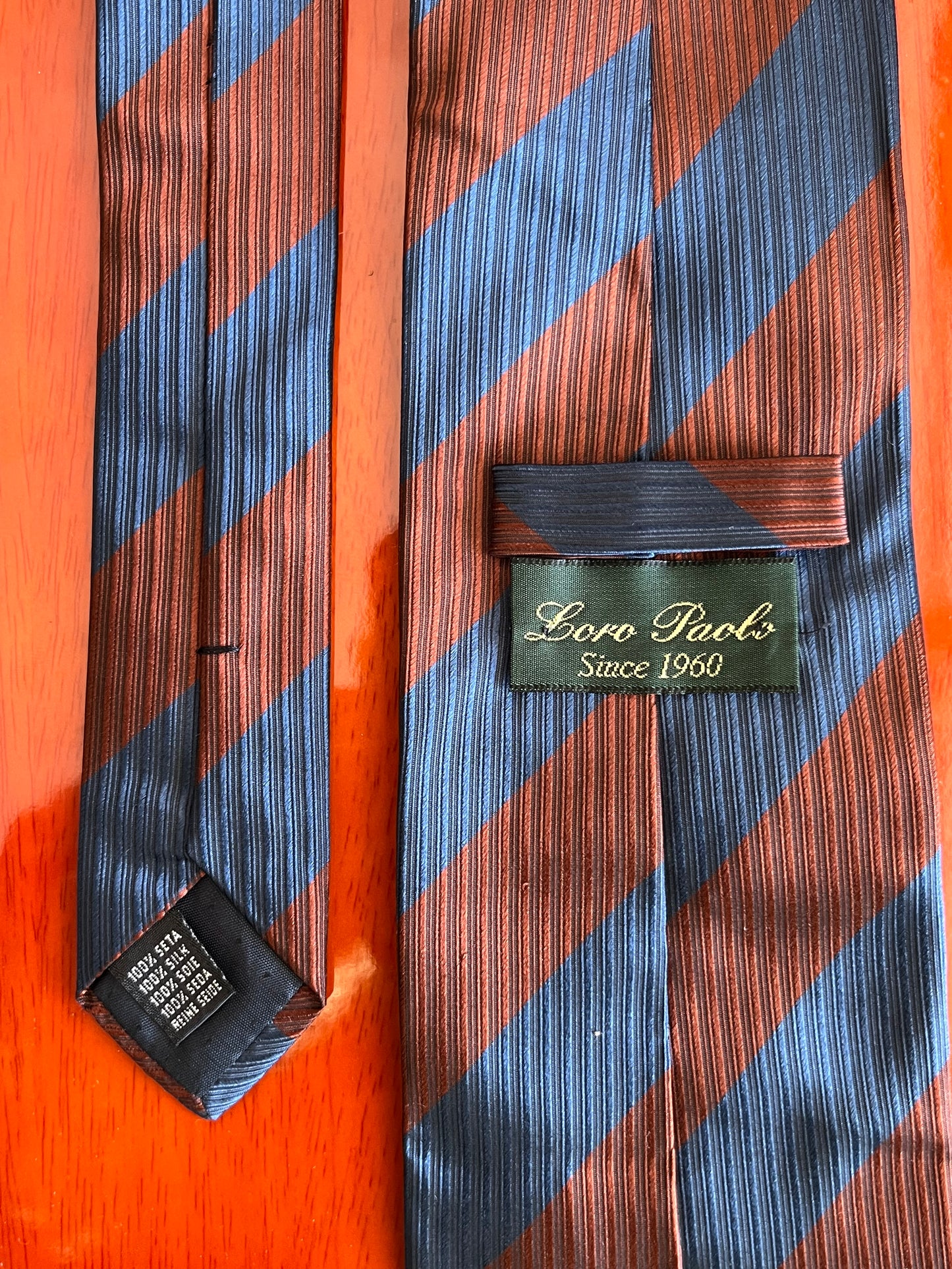 Cravatta anni ‘90 blu e marrone
