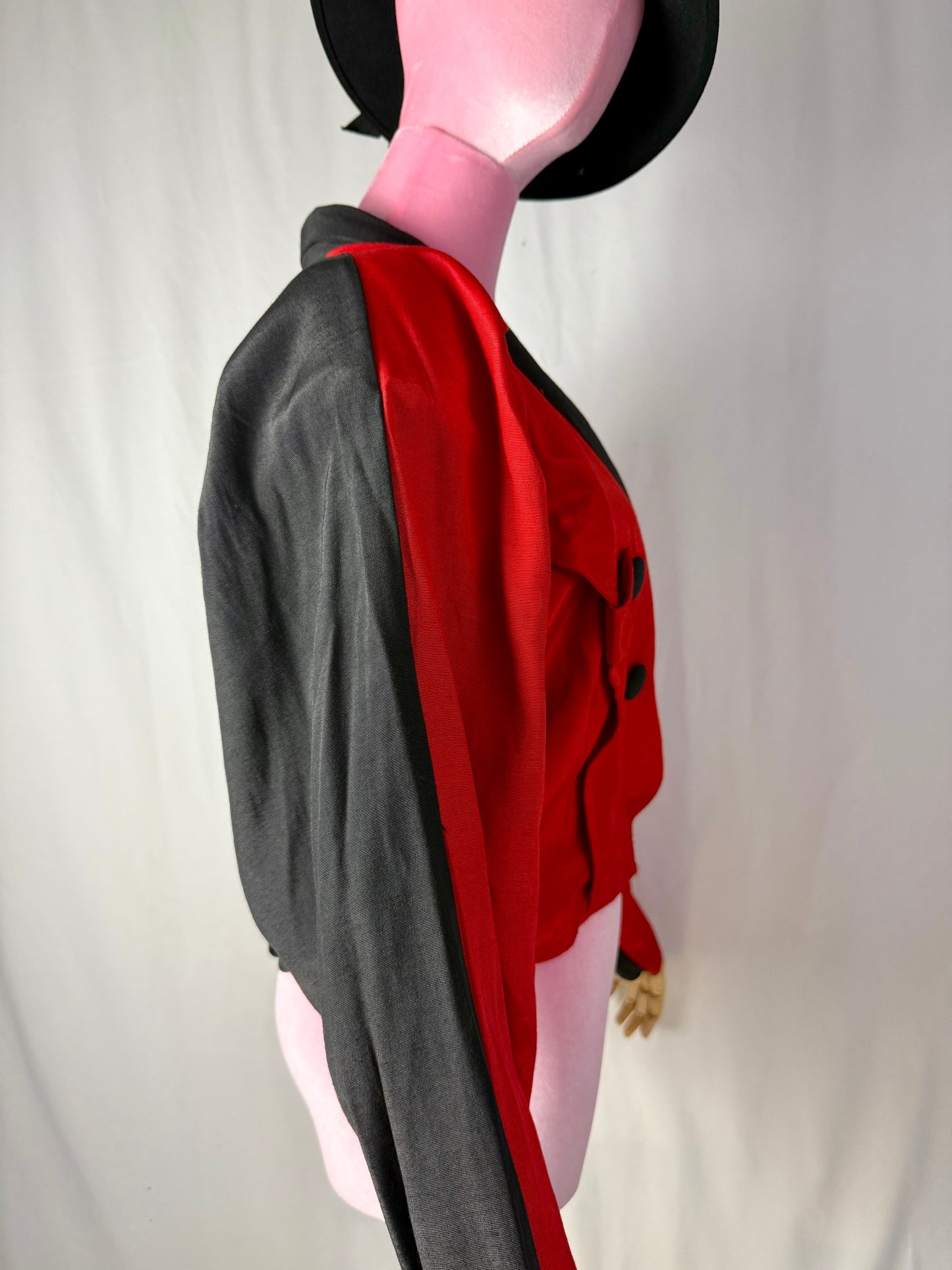 Bolero anni ‘80 bicolore rosso e nero - TG. 40