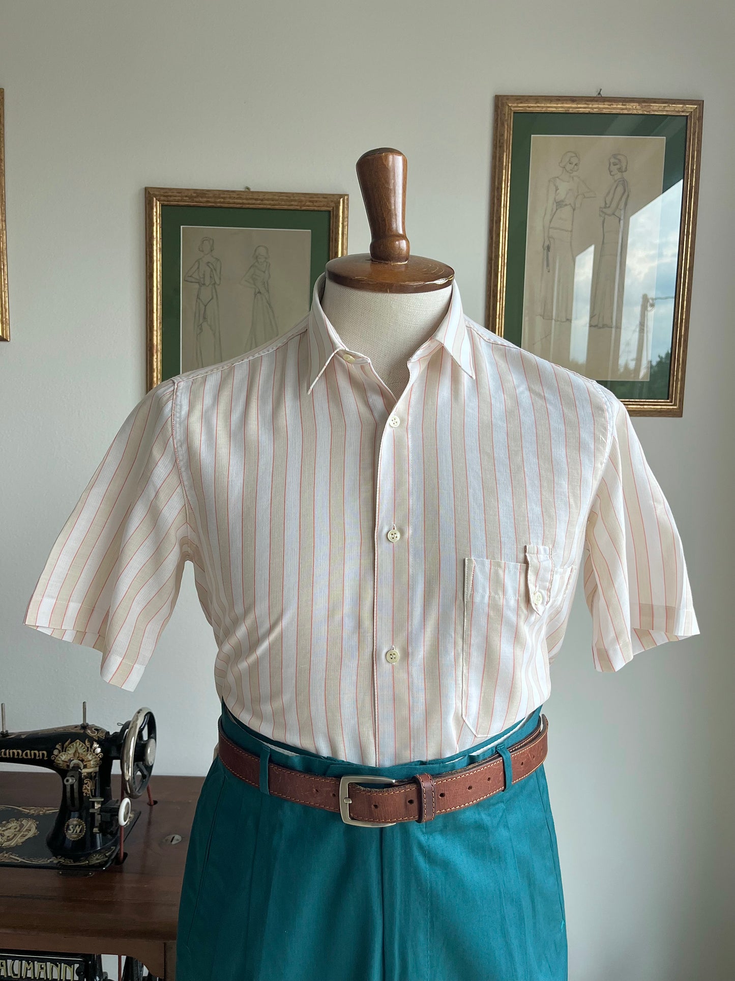 Camicia a maniche corte a righe beige