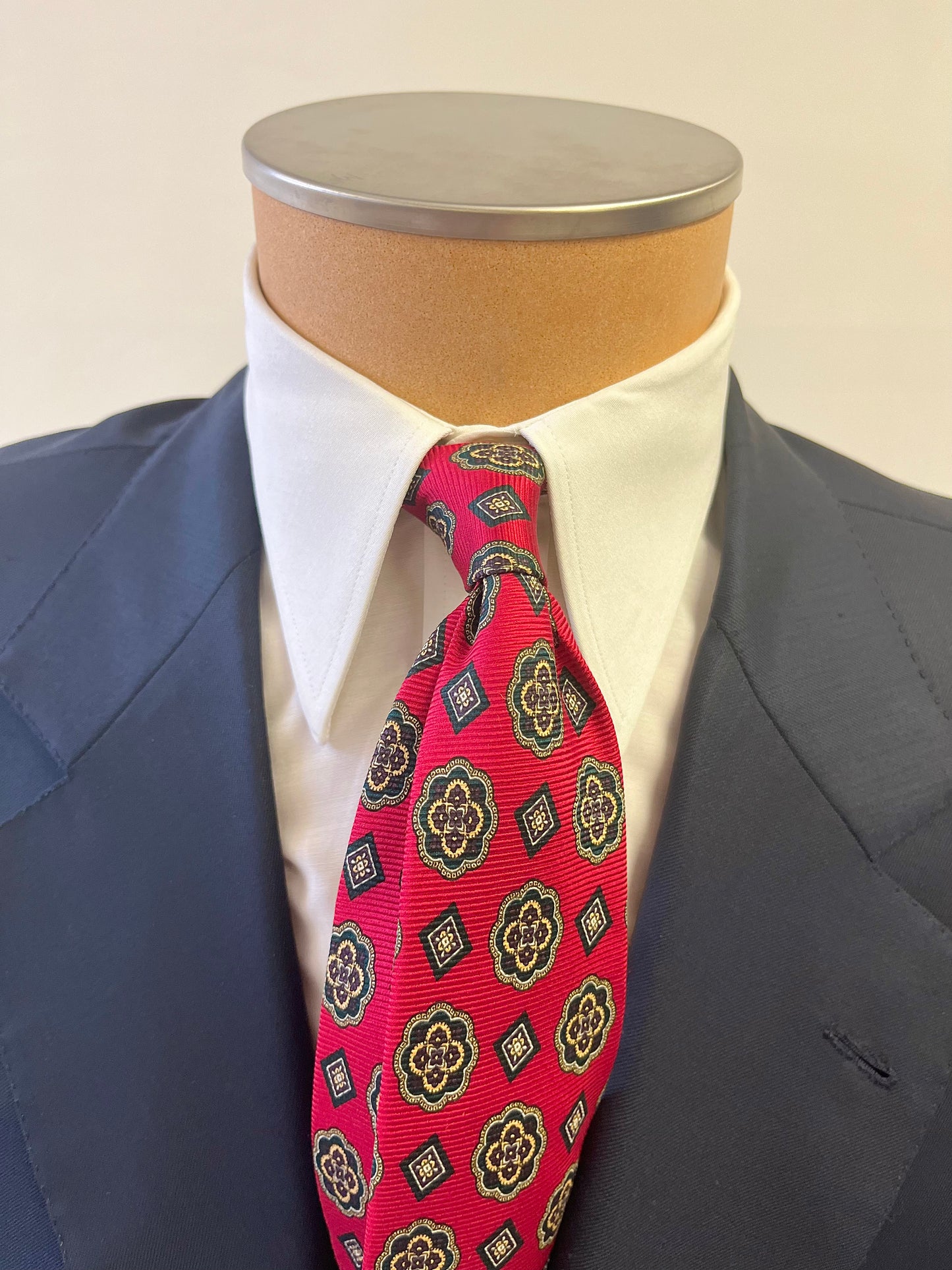 Cravatta anni ‘80 rossa