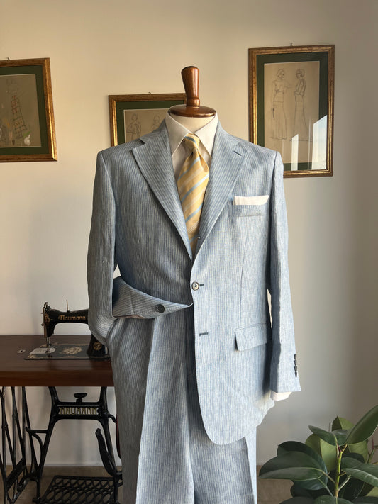 Completo in lino azzurro gessato