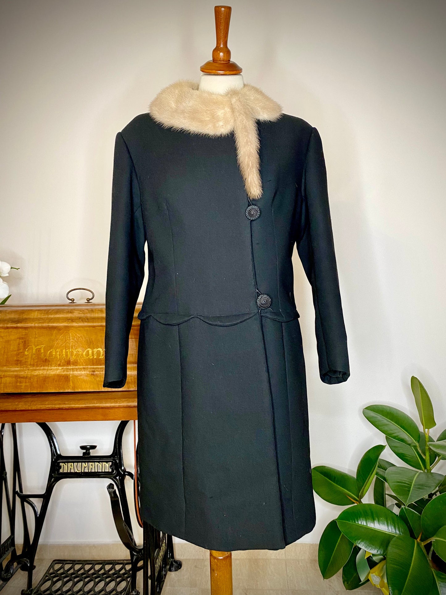 Cappotto anni ‘60 nero 🖤